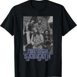 Black Sabbath Retro Photo T-Shirt | Vintage Rock Band Tee | Classic Ozzy Era Fan